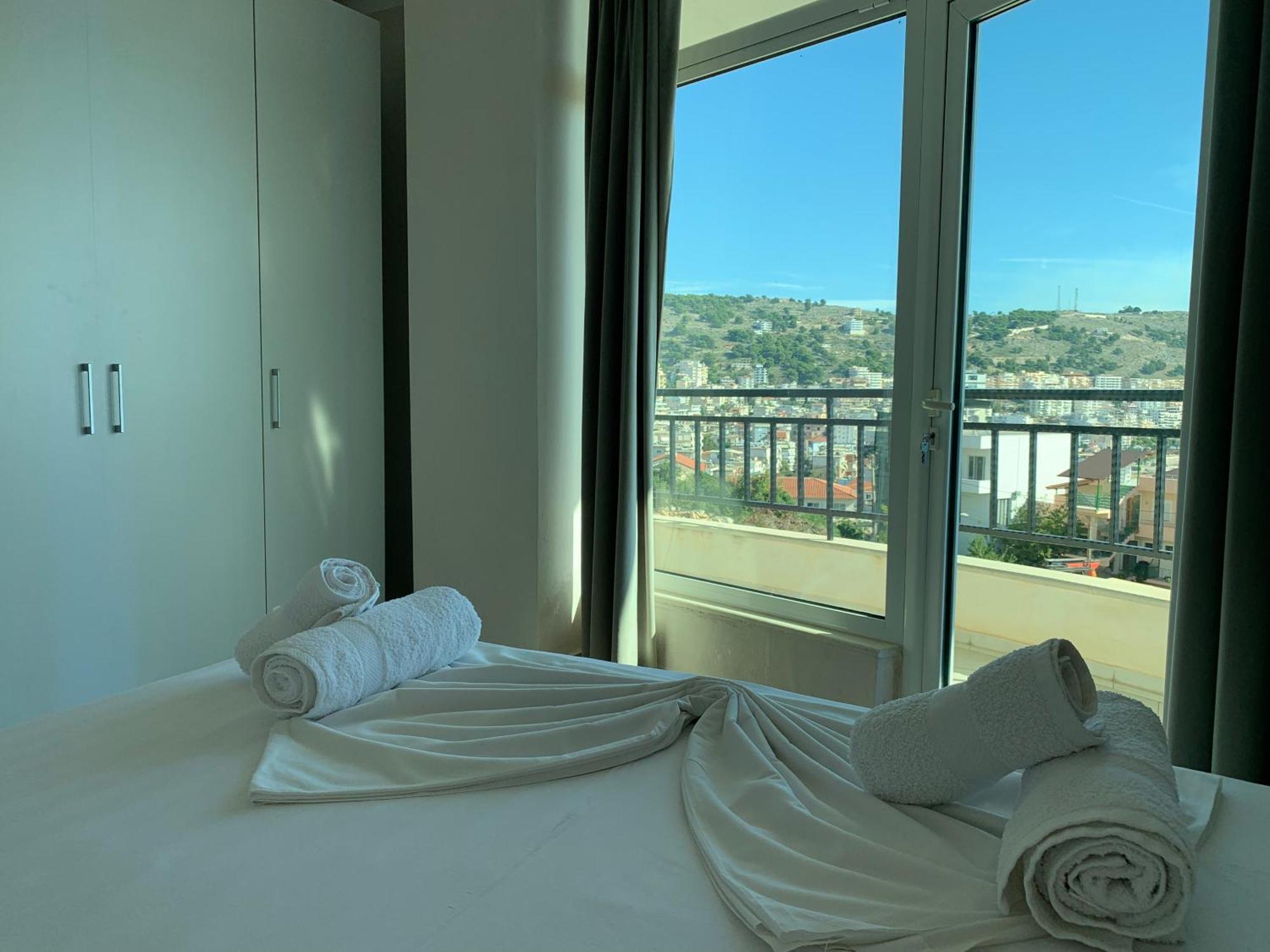 Guest - Sea Breeze Apartments Sarande Exterior photo